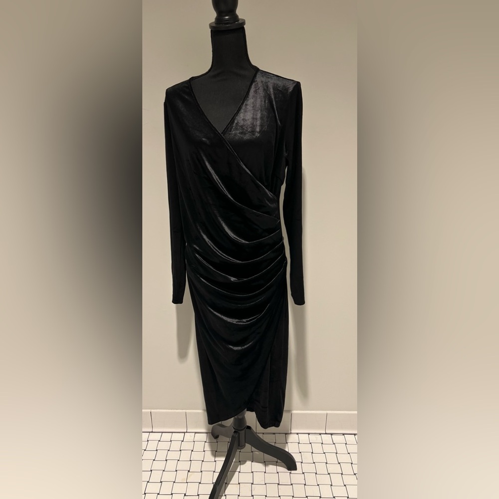 Womens Black Velvet Rouched Dress Size Xl Long Sleeve